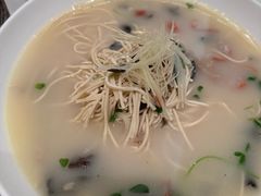 -狮王府淮扬菜(新街口友谊店)