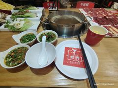 -牛很鲜潮汕牛肉火锅(椒江店)