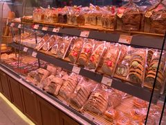 -巴黎贝甜(泗泾店)