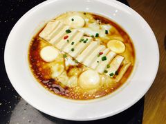 过桥豆腐-老板很二(吉大店)
