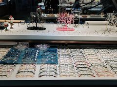 -宏宇眼镜蔡司依视路折扣店(兆佳眼镜城店)