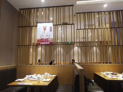 -峨嵋小镇·川菜(勒泰中心店)