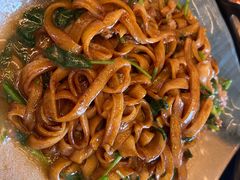 -潮界(LU·ONE凯德晶萃广场店)