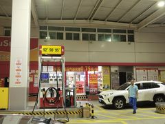 -中国石油港洲加油站
