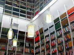 android_upload_pic-钟书阁(松江泰晤士小镇店)