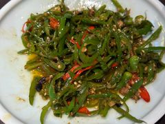 -川流不息·地道川菜·小龙虾(松东路店)