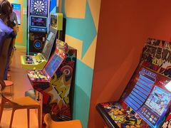 -不可思议减压馆·解压博物馆·摔碗发泄·团建定制
