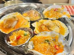 -围炉肉舍•炭烤活鳗•丹东海鲜烤肉(步行街店)