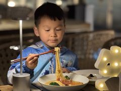 -MONICH牛排融合餐厅(和义大道购物中心店)