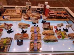 -巴黎贝甜(华堂新辰汇店)