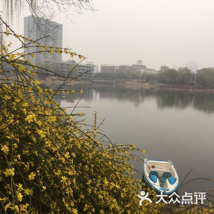 北京学府公园图片