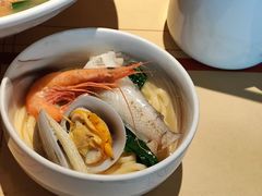 -荣家黄鱼面(南京西路店)