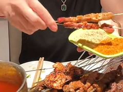 -胖太太四川麻辣排骨串(镇江路分店)