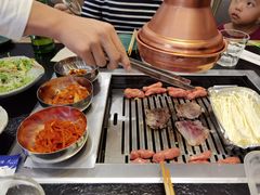 -臻牛烤肉