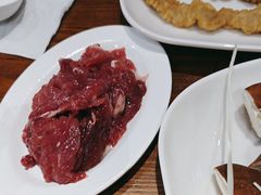 -牛满溢·自助潮汕鲜牛肉火锅(龙汇路店)
