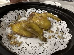 盐焗乳鸽腿-寻味顺德·南记酒家·传统顺德菜·鱼生(广源路店)