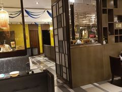 -小天鹅戴斯酒店鲸鲨百汇创作料理