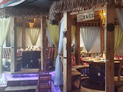 -老牌坊云南鱼豆花火锅(爱建店)