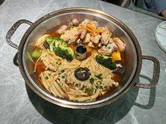 -璞臻汽锅餐厅(南京东路店)