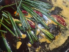 红油锅底-石灰市毛记烧鸡公(解放碑店)