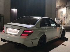 -杭州中升之星奔驰4S店(滨江店)