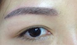 刚做好飘眉-平萍纹绣韩式半永久定妆