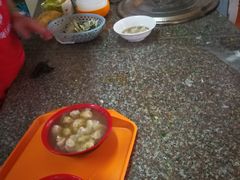 -张阿三馄饨店