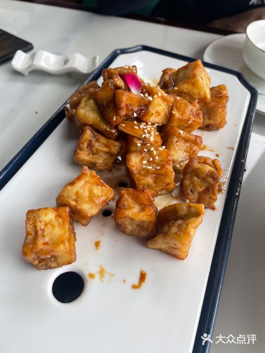 柳莺湖上·湖景餐厅·江南菜(西湖店)网红茄子图片