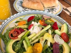 牛油果沙拉-Alimentari早午餐(安福路店)