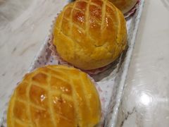 酥皮水牛奶菠萝包-陶陶居酒家(海岸城店)