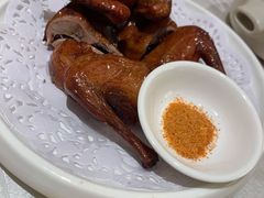 中山妙龄乳鸽-十二粤味·顺德菜·烧鹅点心(五四广场店)