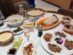 -梅利汴京烤鸭•开封豫菜地标店(东司门店)