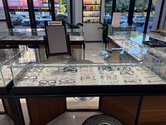 -宝岛眼镜(嘉兴桐乡时代广场店)