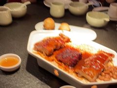 -蝴蝶里·粤菜·点心(滨江龙湖店)