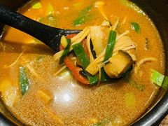 大酱汤-明洞阿姨·韩式酱蟹烤肉·创意料理(三元桥店)