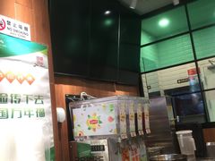 -小杨生煎(金山百联购物中心3楼店)