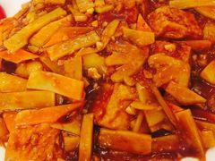 -金牌餐厅·天津菜·八珍豆腐·老爆三(瓷房子店)