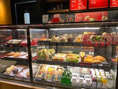 -星巴克臻选(莘庄仲盛店)