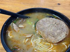 -志权牛肉面(灵山路店)