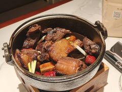 -炆艺乳鸽·煲仔饭大排档(望京来广营店)