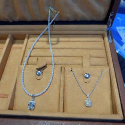 点击看大图 -Cindy Jewelry·钻戒·彩色宝石