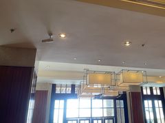 -亚龙湾希尔顿自助餐厅·海鲜·烧烤·沙滩BBQ·现场乐队