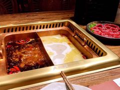 -老牌坊云南鱼豆花火锅(嵩山店)
