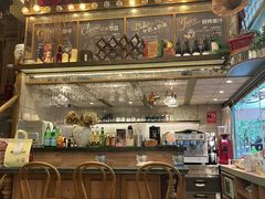-玛格萝妮比萨屋(四平店)