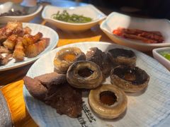 -唯成•韩国炭火烤肉 유성고기