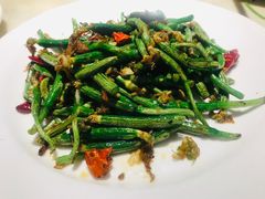 清炒黄瓜苗-梁家大院•农家菜(昆山会展中心店)