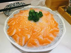 三文鱼薄切-羽寿司(东方宝泰店)
