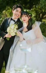 -喜爱高定婚纱摄影