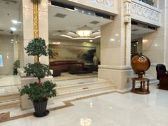 -碧中海汤泉汗蒸酒店