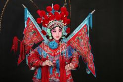 -华韵京剧摄影(洋桥角门东店)